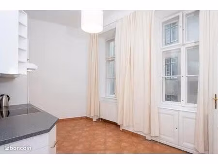 t2 récent avec balcon et parking privatif quartier saint-rambert- lyon 69009