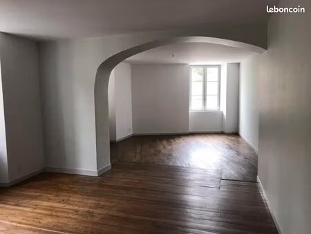 appartement 2 pièces 66 m²