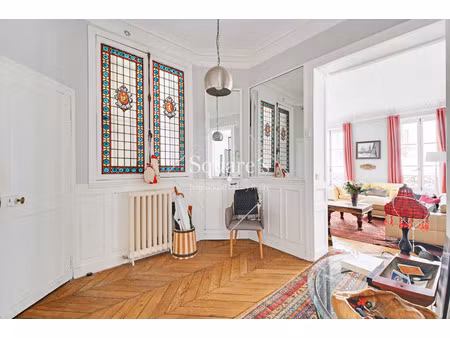 appartement de luxe à vendre dans le quartier clichy-trinité