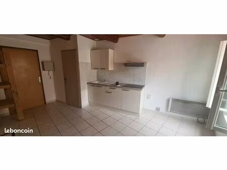 appartement 2 pièces de 28 m² buis les baronnies (26170)