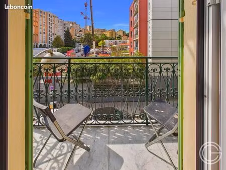 appartement 3 pièces 49 m²