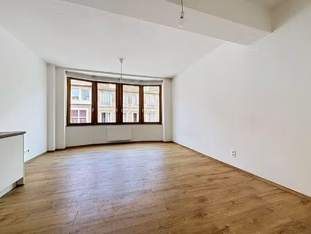 appartement à louer avec 1 chambre   tournai (vbe52268)