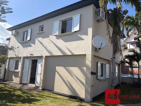 a louer villa f6 avec belle vue degagee - grande montee