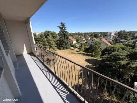 appartement 5 pièces 84 m²