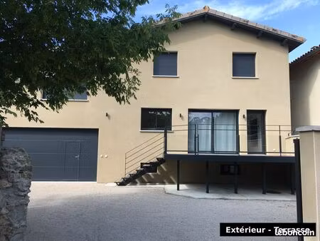 maison de village rénovée 156 m² — glun (07300) — clim  fibre  garage