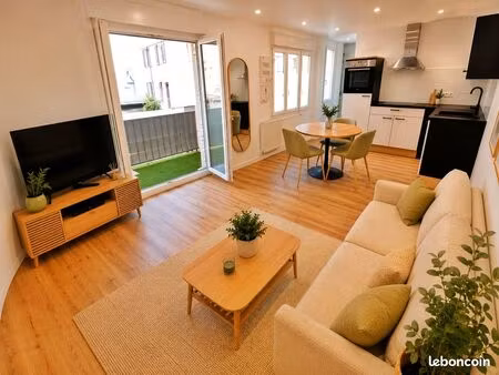 rare à colmar – studio rénové avec petite terrasse  climatisation  parking privatif  cave 
