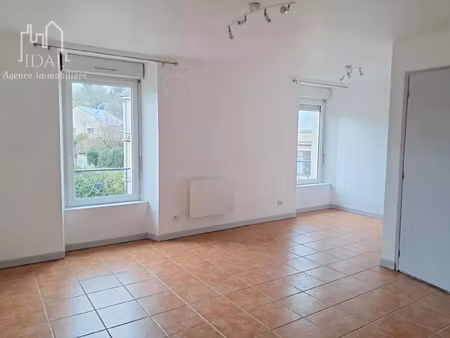 location appartement 3 pièces 64 m2 à sévérac-d'aveyron