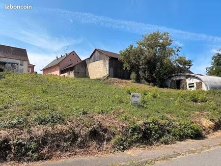 terrain 685 m² luemschwiller