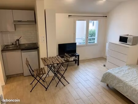 beau studio meublé