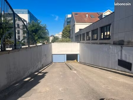 location parking