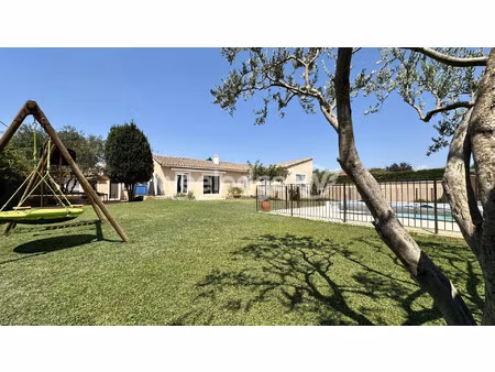maison de luxe à vendre dans le quartier nord