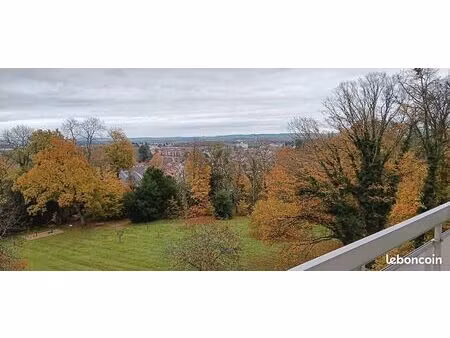 parc couronne t3 sans vis à vis