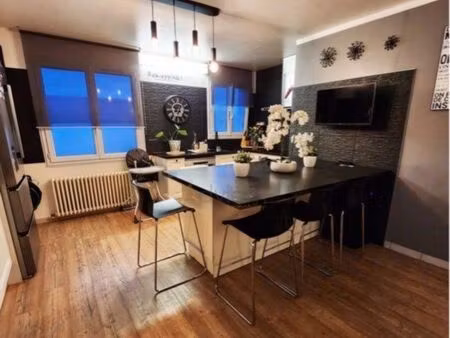 maison familiale  cinq chambres
