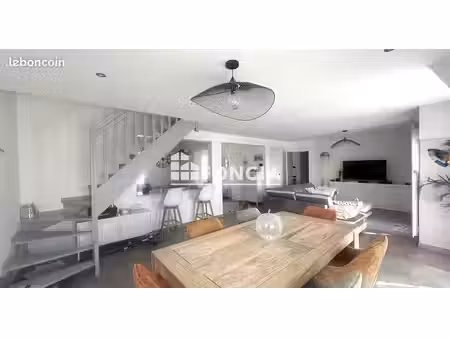 maison familiale de 160 m2 au sol  quartier calme   proche de toutes les commodités