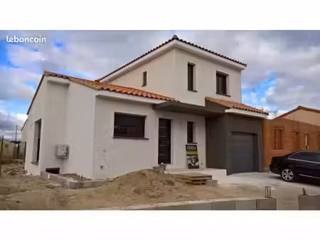 villa 4 pièces 90 m²