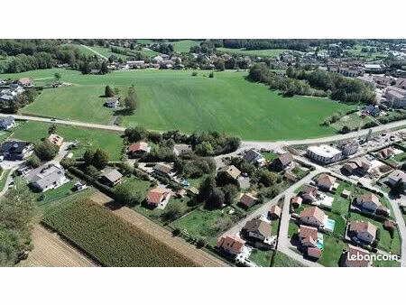 terrain 622 m² groisy