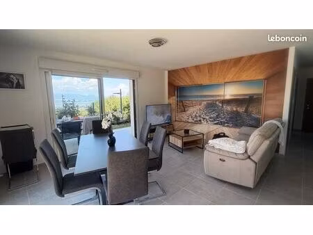 app 80 m2 pres evian vue lac