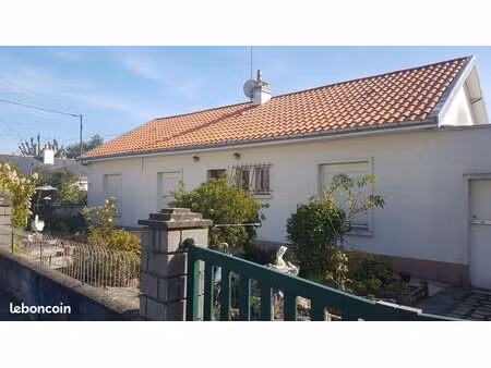 maison individuelle non mitoyenne en impasse