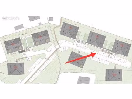 place de parking extérieur