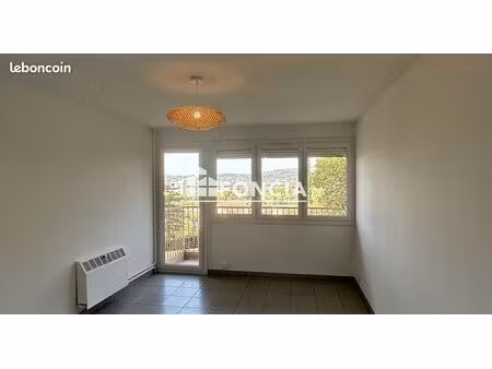 ? à vendre – appartement type 3 avec grand balcon – résidence la louve