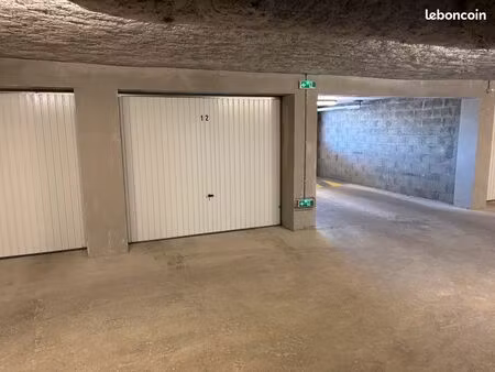 garage