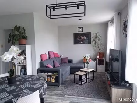 à louer – appartement t4 de 73 m² – résidence calme et verdoyante