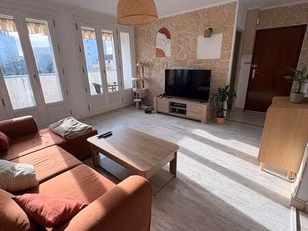 appartement 3 pièces 60m²