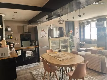 maison de bourg sans extérieur