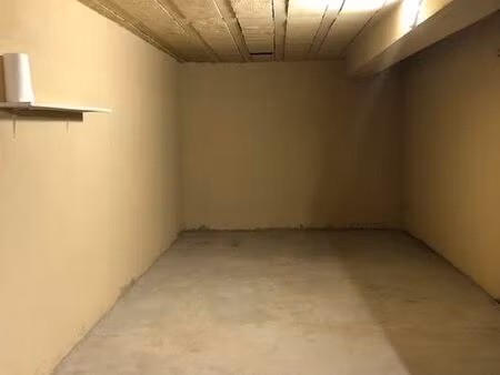 garage a louer proche gare de toulon