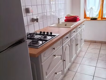 petite maison mitoyenne pour personne seule
