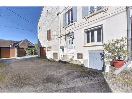 maison à courson les carrières