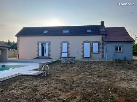 maison à toulon sur allier