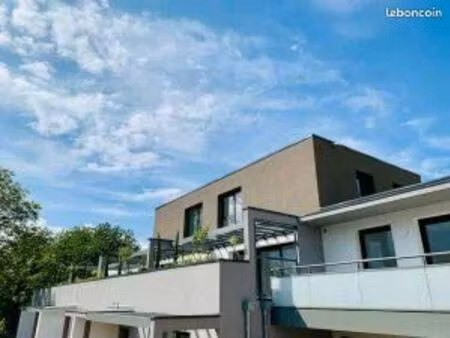 appartement 3 pièces 67 m²