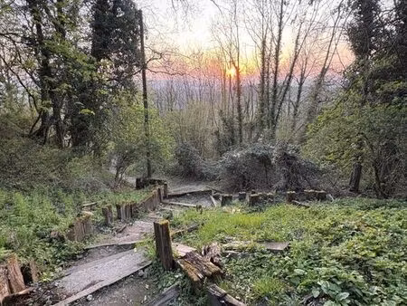 terrain 5446 m² laon