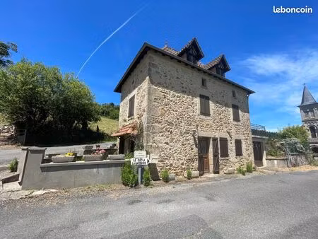 maison de village 3 pièces 80 m²