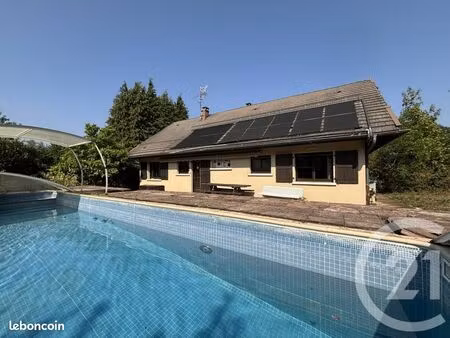 maison 9 pièces 165 m²