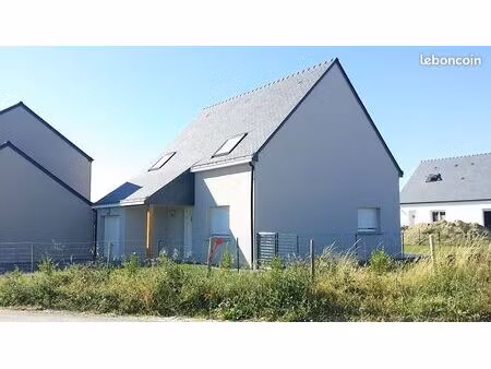 maison 125 m² montfort le gesnois