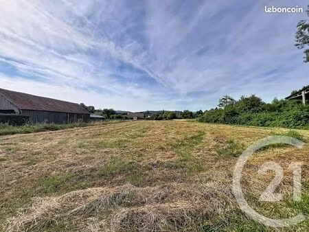 terrain 1 505 m² ebreuil