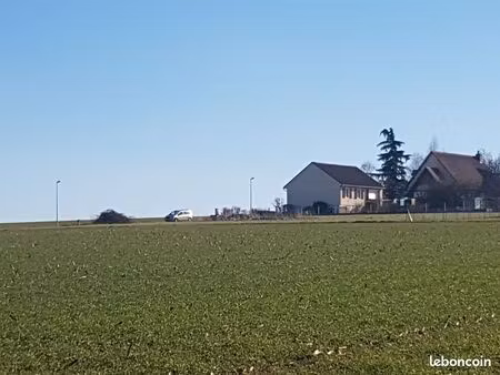terrain constructible viabilisé 1 168 m² – vue dégagée – 1h30 de paris