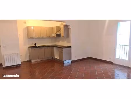 a saisir apparemment t3 draguignan vendu loué