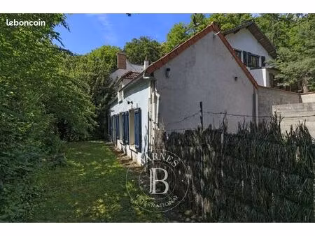 propriété 79 m² bièvres