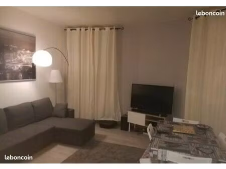 studio 30 m2 entierement meublé