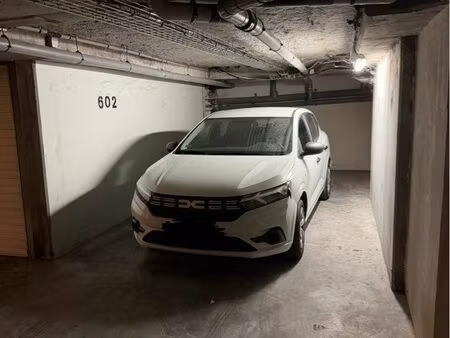 parking ouvert non boxer