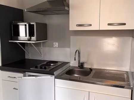 studio meublé 18m² à privas