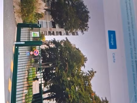 vends place de parking a garches