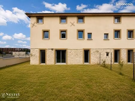 maison 6 pièces 194 m²
