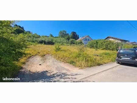terrain 891 m² publier
