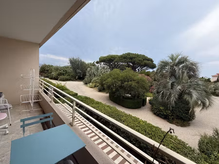 appartement 3 pièces - rez-de-jardin à 150m de la plage à sa