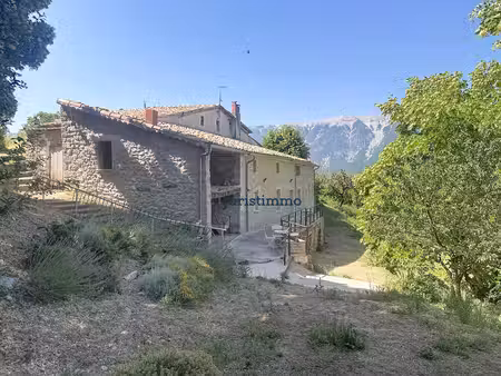 ancienne ferme en pierre avec dépendances  2 3 hectares et vue panoramique sur le mont ven