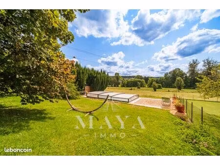 maison 6 pièces 174 m²